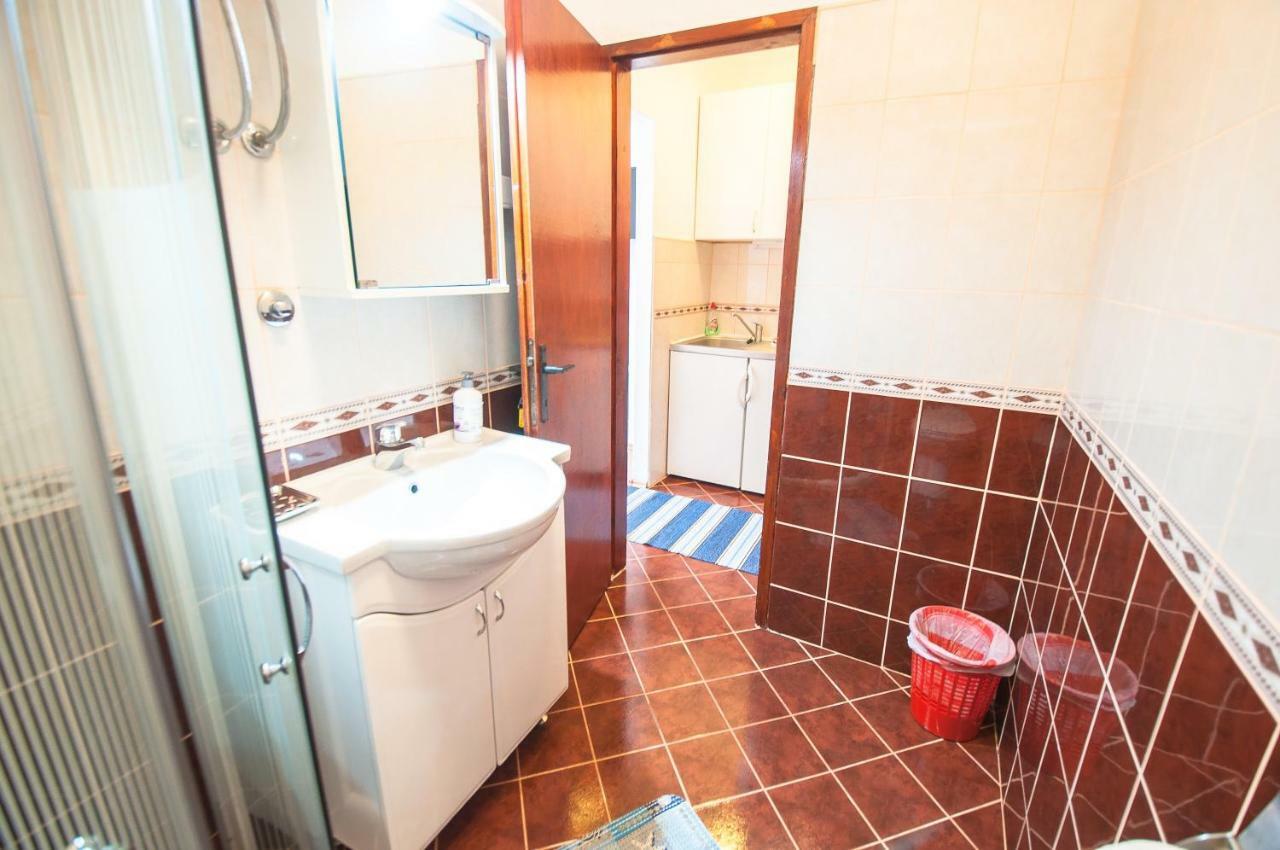 Apartments Milena Tivat Exterior photo